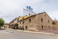 Hostal - Restaurante la Buena Villa by Vivere Stays - Pet friendly