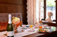 Gästehäuser Villa Delange - Frühstück