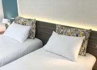 Logis Hôtel & Restaurant les Mouettes - Larmor Plage, Proche de Lorient Hotels in Groix