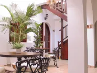 Hotel Casa Agustina - 2-Star