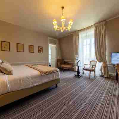 Pavillon Henri IV Rooms