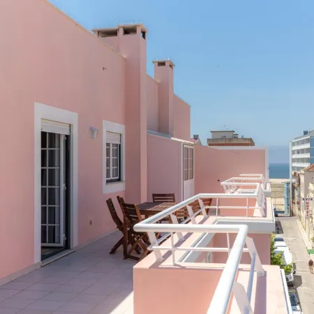 Terrace Bairro Novo by Rent4All