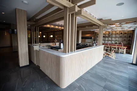 The Arch Phuket Hotel Отели рядом с достопримечательностью «Villa Sawarin»