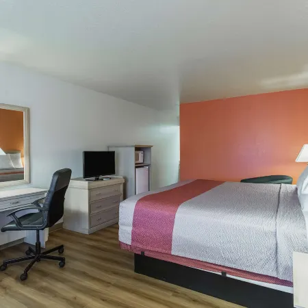 Motel 6 Lordsburg, NM