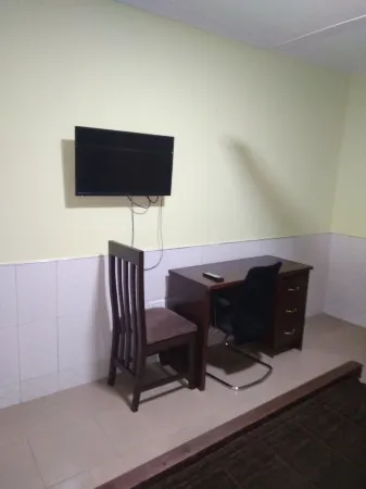 Krobia Executive Lodge