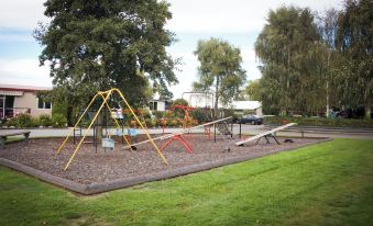 Riverlands Holiday Park