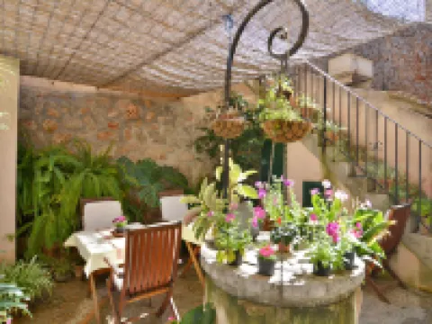 Can Busquets Hotels in Banyalbufar