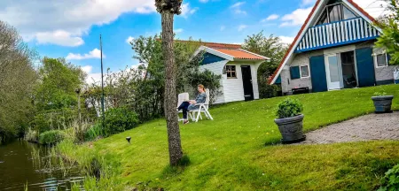 Horizon 5 Pers Holiday Home Nice View Close to the National Park Lauwersmeer Отели в г. Anjum