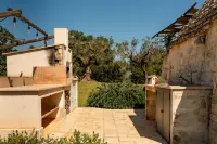 Trullo Ape Regina by Monholiday