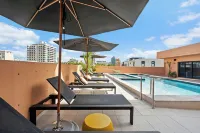 HiBird- Apartment and Suites Hotel - Ocean View