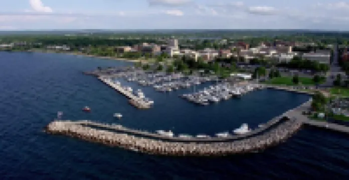 Boardman Riverfront Retreat Close to Downtown TC 800