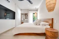 Beachfront2 bed 2 bathPortreroFlamigo-Marina