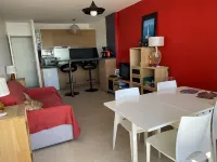Pleasant duplex with view and direct access to the ocean