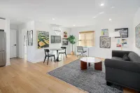 Charming 1-bedroom in welcoming Ardmore with WiFi, AC, washer/dryer in unit.