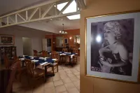 Broadway Guesthouse Hotels in Bellville