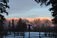 Swan Mntn View--Entire, Private Basement Suite, Close to GNP, Whitefish & Lake.