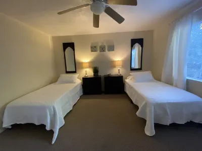 Rest , Recreate, Refresh Redding Sculpture Garden附近的飯店