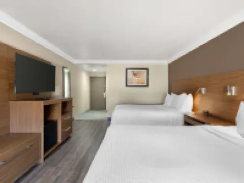 Best Western Plus Newport Mesa Inn Hotels in Costa Mesa