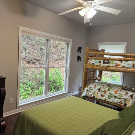 The Best Nest at Conley Mountain - Luxury  Mountain Retreat with Panoramic Views