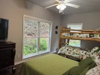 The Best Nest- Amazing Views of Smokies- New Hot Tub - 4 Bedrooms 3 Bath