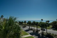 Ocean Views and Expansive Deck - Stunning Coastal Haven