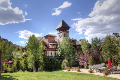 Stellar Mountain Views and Cozy Ambiance - Inviting Ski Haven Hotels near Field edwards turf field #8