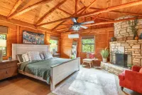 Charming Cabin with Cozy Fireplace and Scenic Porch - Serene Retreat