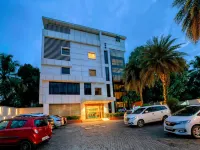 Hotel Hills Park - parking