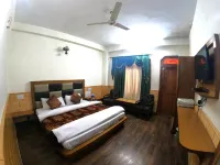 Hotel Shivalik Hotels in Manikaran