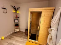 Rifugio: 2Br w/IR Sauna Near Trails & Adventure