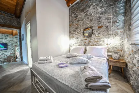 Petra Elounda Suites - Adults Only Отели рядом с достопримечательностью «Спиналонга»