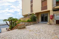Mare di Liguria Apartment by Wonderful Italy