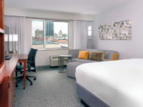 Courtyard Fort Wayne Downtown at Grand Wayne Convention Center Hoteles en Fort Wayne