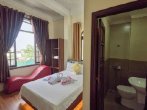 Queen's Motel Hotéis em Vỹ Dạ