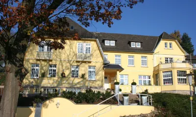 Relaxa at a Luxurious Villa in Bad Pyrmont Hotel in zona Pyrmonter Welle Erlebnisbad