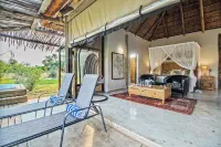LookOut Safari Lodge Hotels in Nokeng Tsa Taemane Local Municipality
