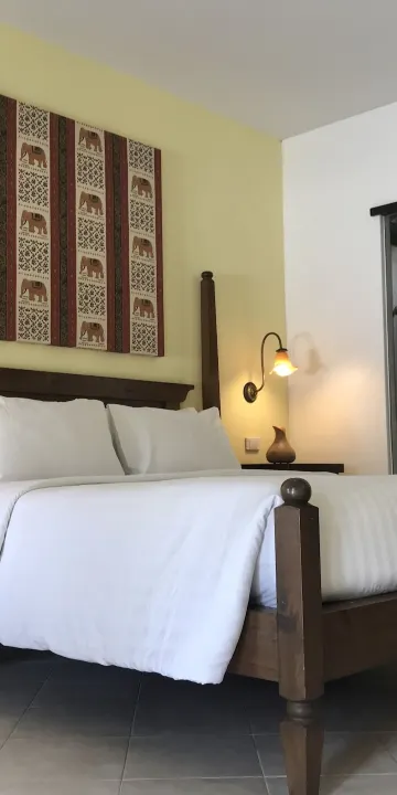 ห้องพรีเมียม 1 ห้องนอน วิวสวน(เตียงใหญ่)