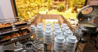 Ayowa Grand Hotel Hotels near Bandaranayake College Temple