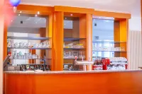 Hotel Monaco Zeebrugge Beach فنادق في Zeebrugge