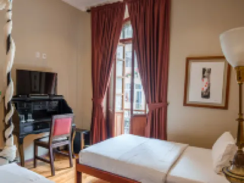 Santa Lucia House - Forum Hoteles en Cuenca