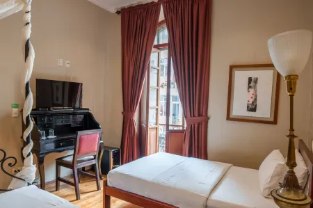 Santa Lucia House - Forum