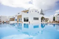 Naxos Holidays - piscina