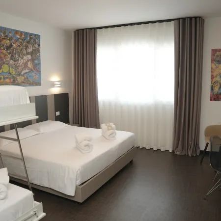 HOTEL MOSAICO