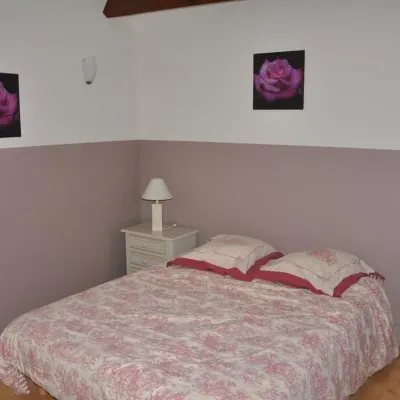 Residences de Chartres Hotels near Eglise Saint-Aignan de Chartres