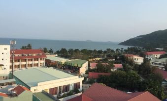 Flora Quy Nhon Hotel