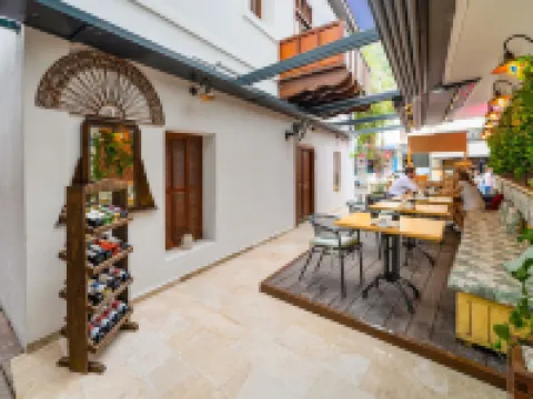 เมลิซ่า บูทีค โฮเทล แอนด์ สปา โรงแรมในคาช