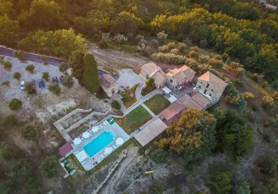 Le Querce Farmhouse Hotels in Monte Cicerale