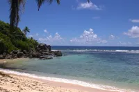 Lagati Self-Catering Seychelles - Beach