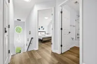 Family Retreat with Modern Comforts Hotels in Newell