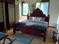 Discovery Courts Hotel - Balkoner